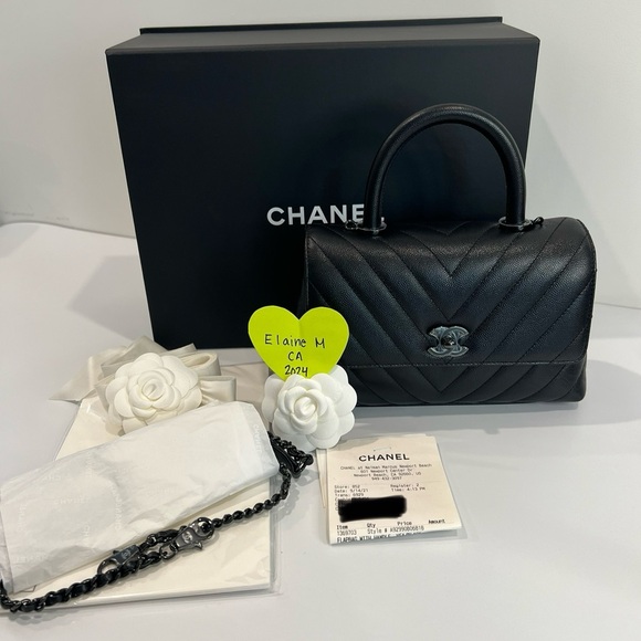 Chanel Black Chevron Coco Handle w Black Hardware - Picture 14 of 17